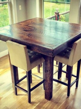 Chic & Antique Pub Table